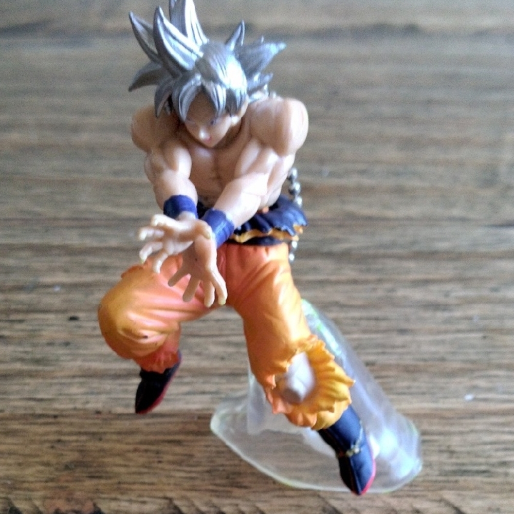 🦋DRAGON BALL KEYCHAIN FIGURE🦋